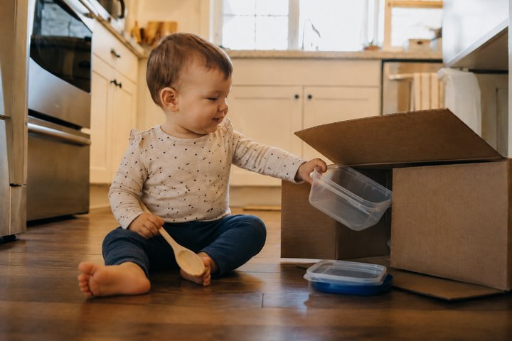 Activities for 1 year olds: what actually works